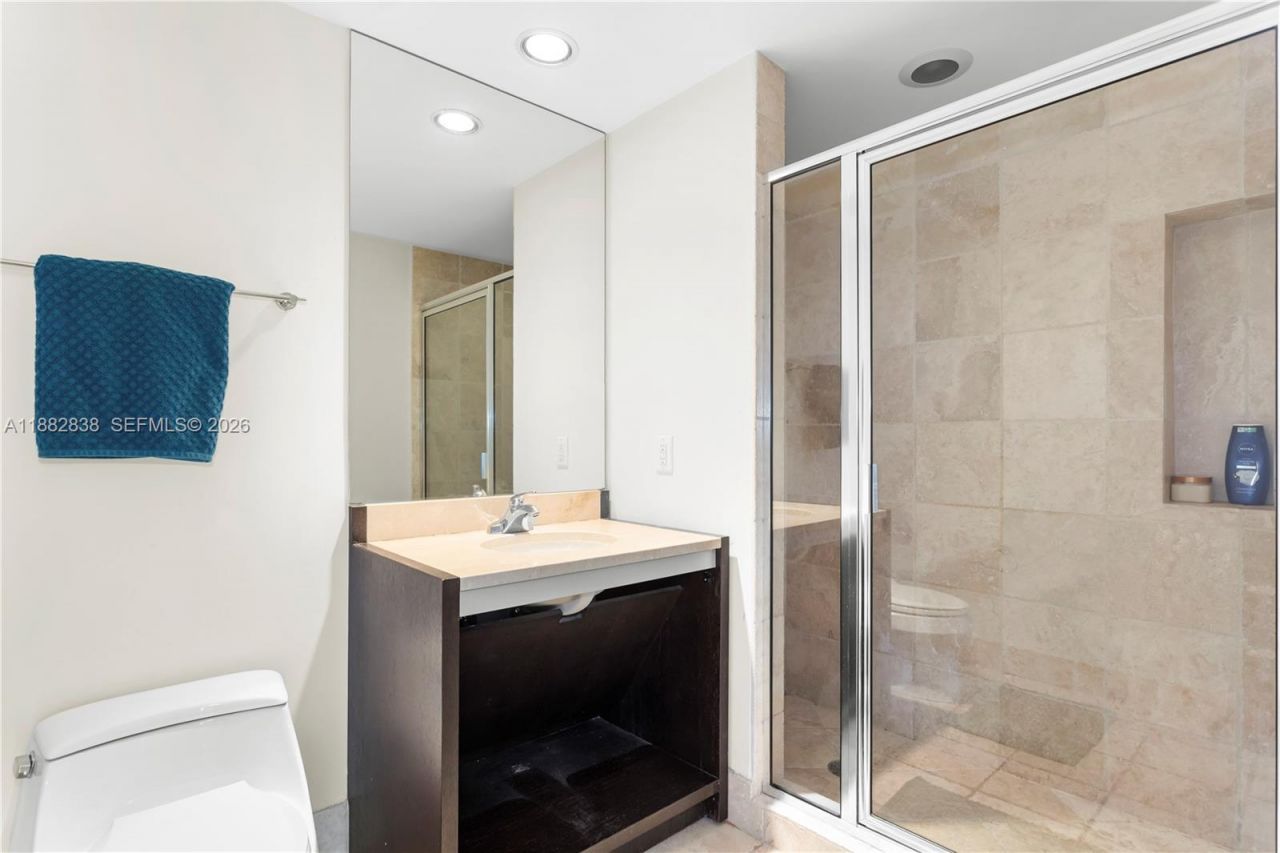 18201 Collins Ave, Unit 5301, Sunny Isles Beach, FL 33160 Photo