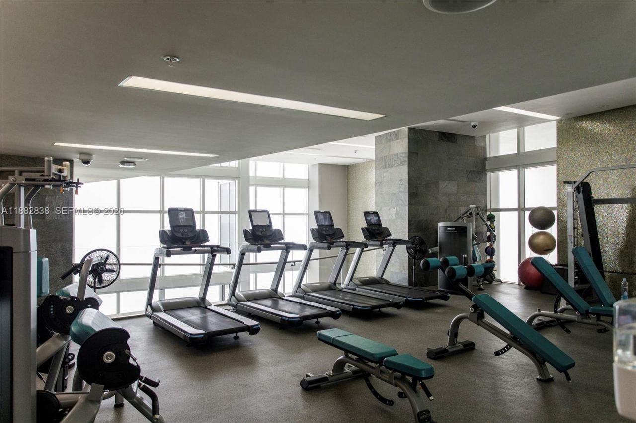 18201 Collins Ave, Unit 5301, Sunny Isles Beach, FL 33160 Photo