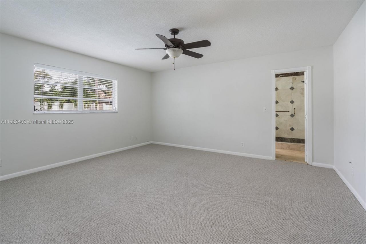 2505 NE 35th Dr, Fort Lauderdale, FL 33308 Photo