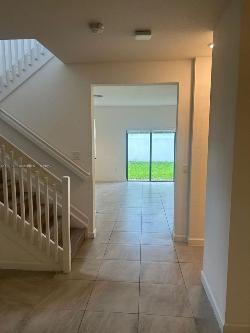 20828 NE 2nd Ct, Miami, FL 33179 Photo