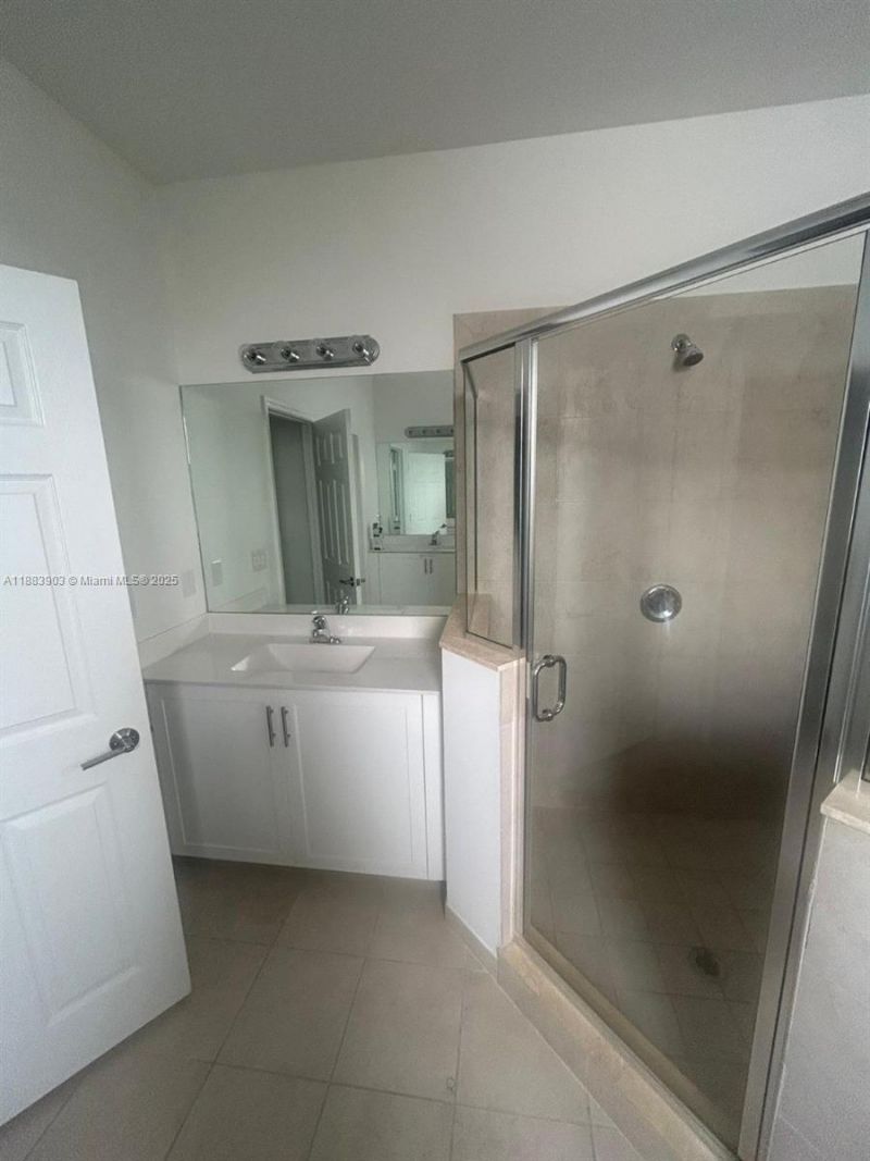 20828 NE 2nd Ct, Miami, FL 33179 Photo