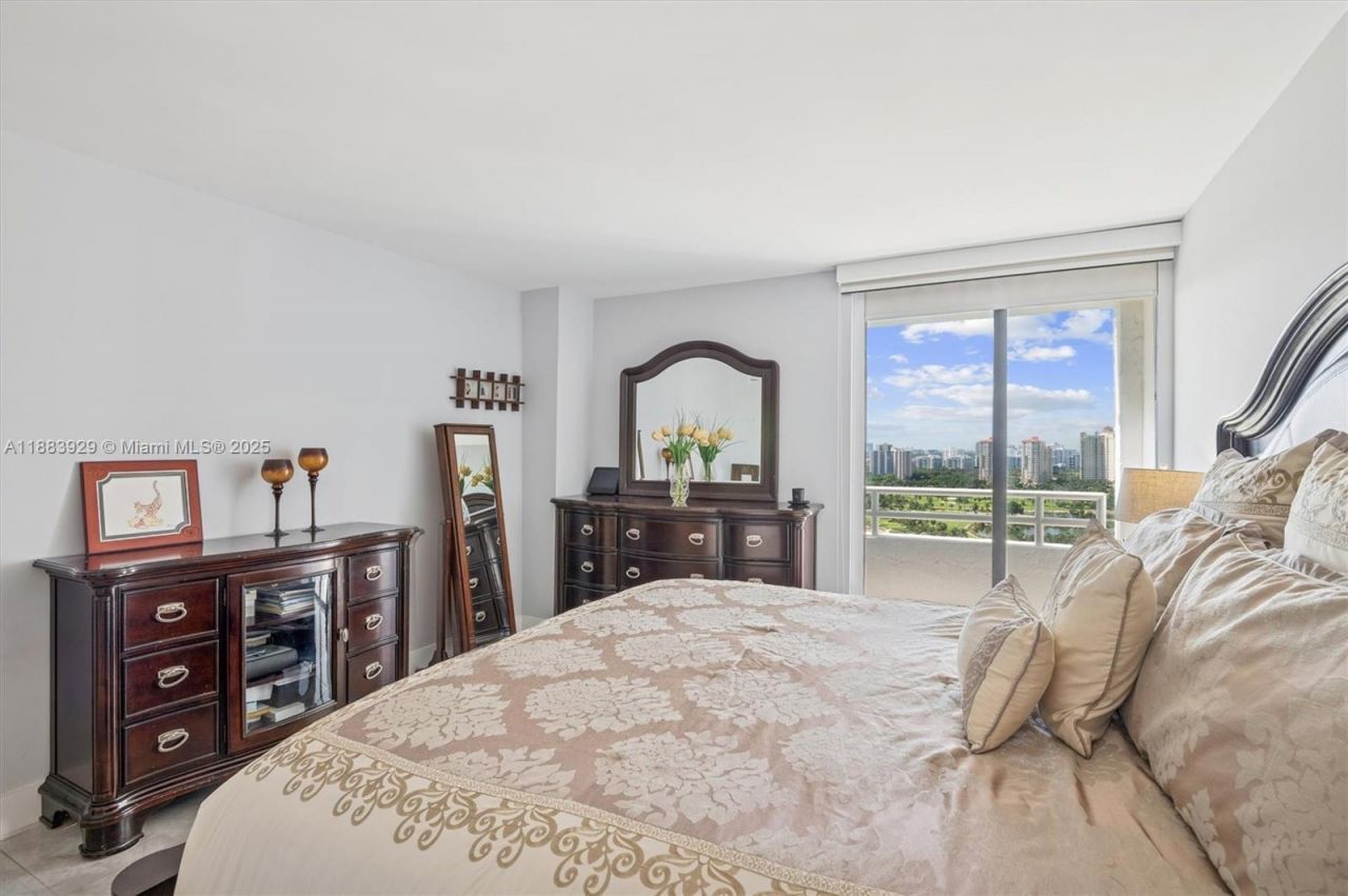 20355 NE 34th Ct, Unit 2326, Aventura, FL 33180 Photo