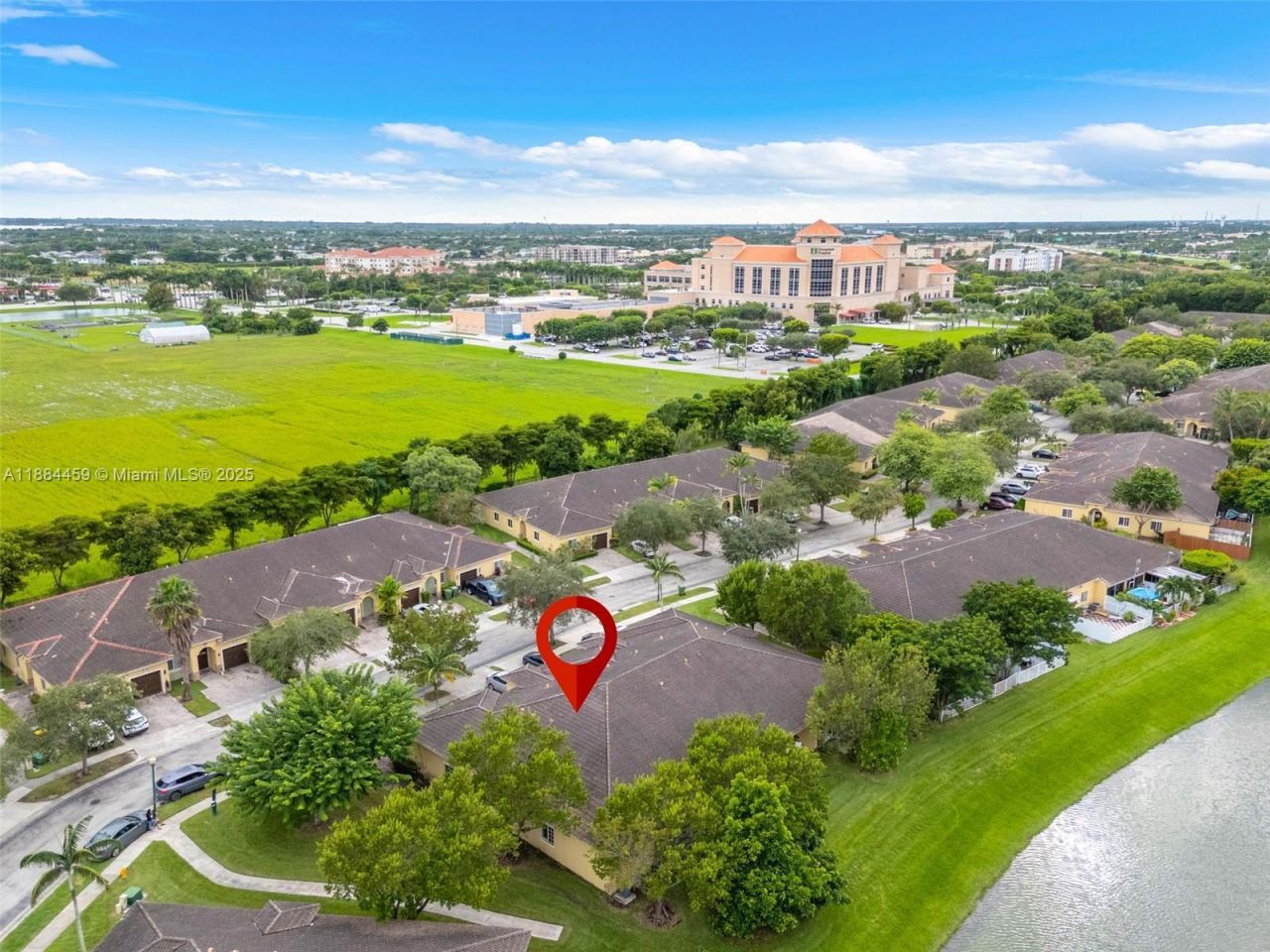 3327 NE 11th Dr, Homestead, FL 33033 Photo