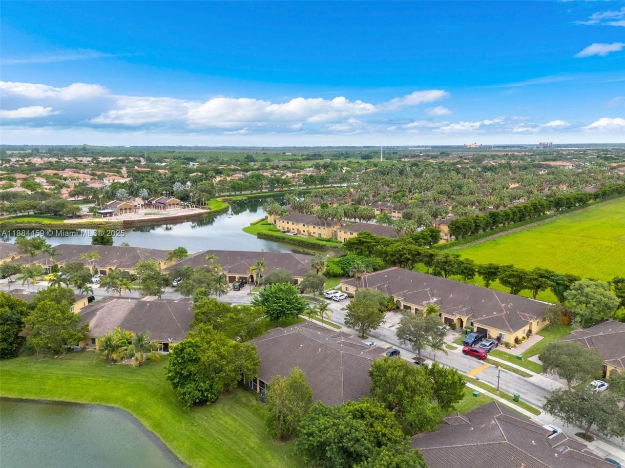 3327 NE 11th Dr, Homestead, FL 33033 Photo