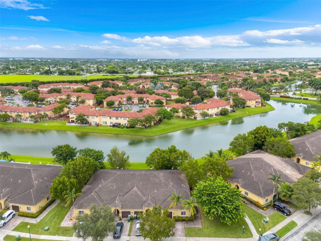 3327 NE 11th Dr, Homestead, FL 33033 Photo