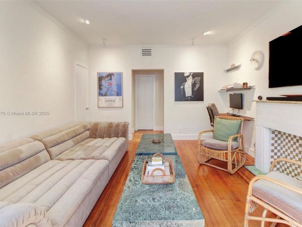 1573 Pennsylvania Ave, Unit 7N, Miami Beach, FL 33139