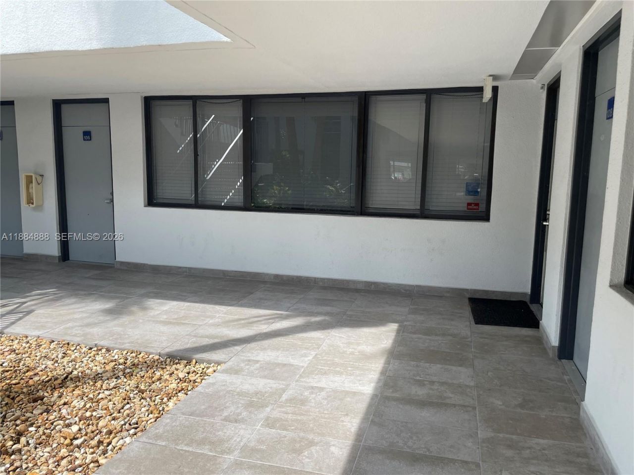 8390 W Flagler St, Unit 106, Miami, FL 33144 Photo