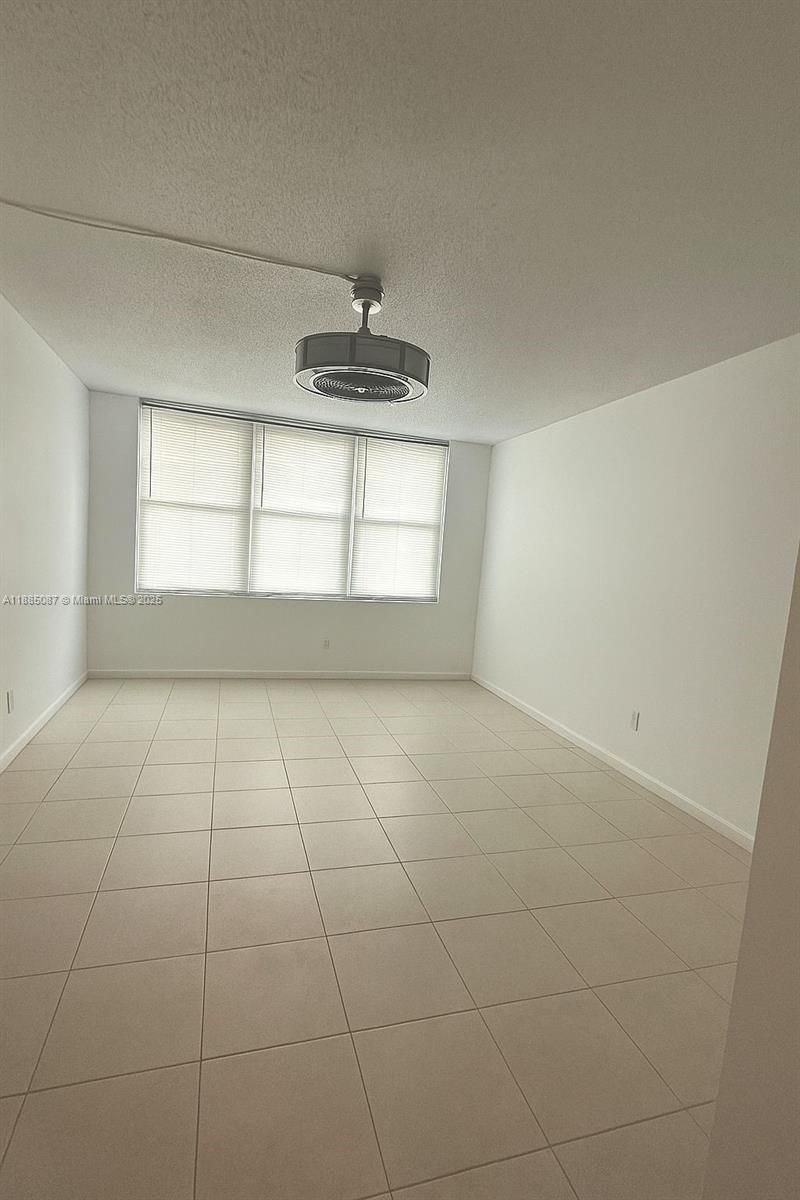 1780 NE 191st St, Unit 803-2, Miami, FL 33179 Photo