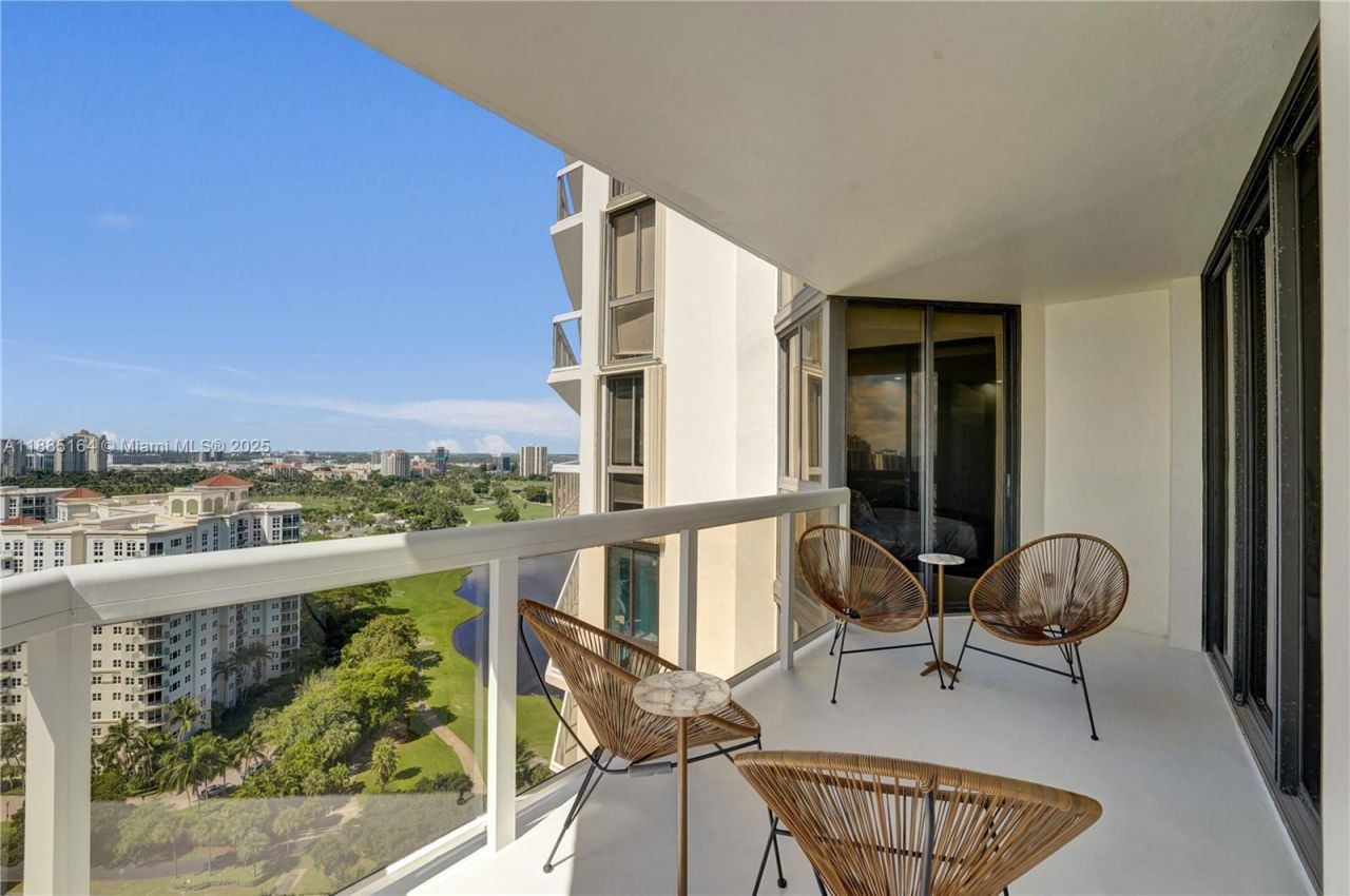 20185 E Country Club Dr, Unit 2304, Aventura, FL 33180 Photo