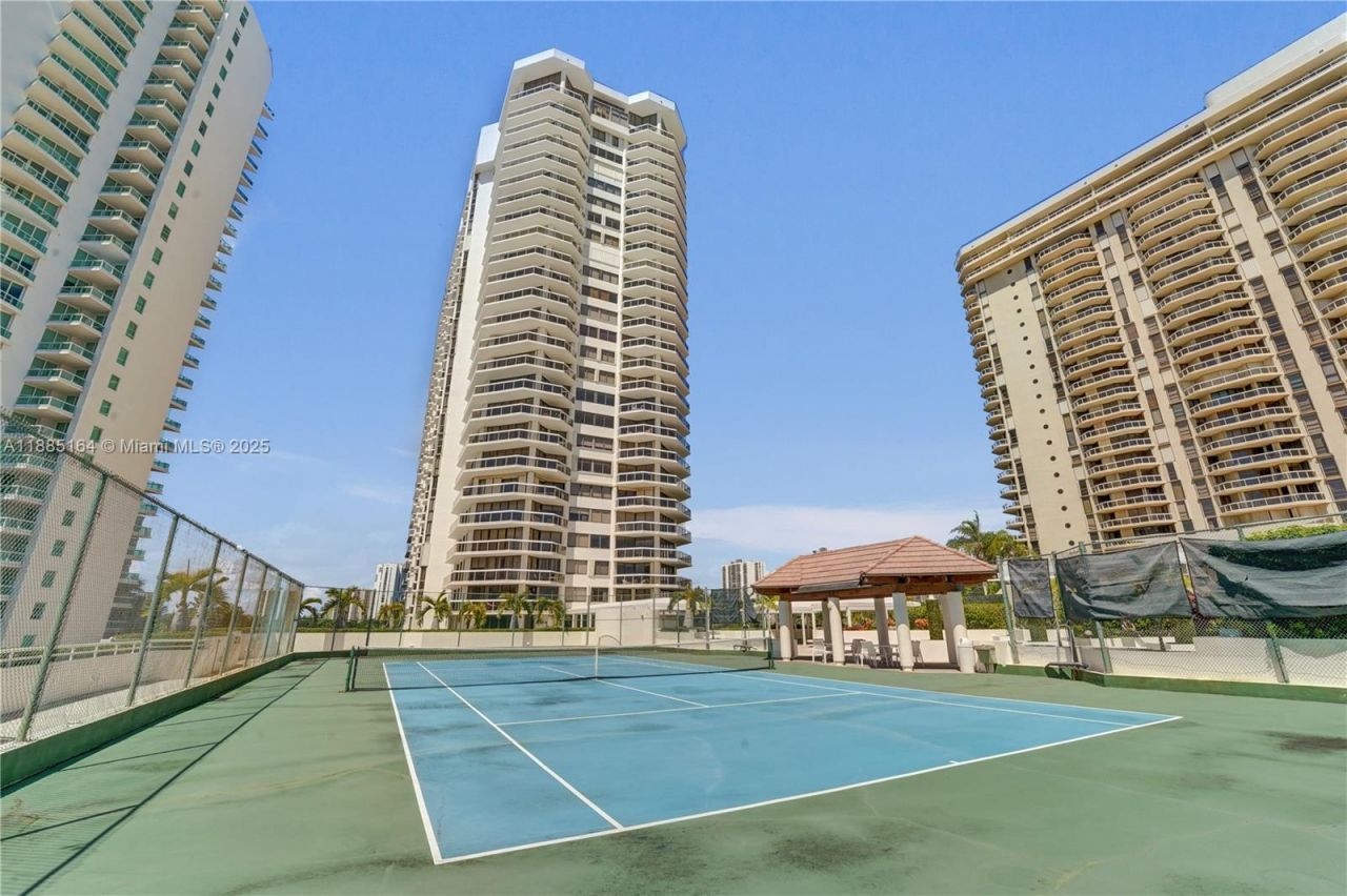 20185 E Country Club Dr, Unit 2304, Aventura, FL 33180 Photo