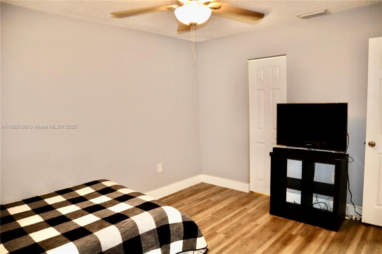 9624 NW 16th Ct, Pembroke Pines, FL 33024 Photo