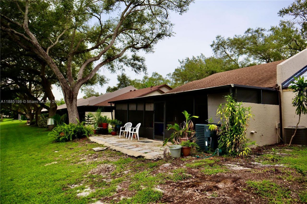 9624 NW 16th Ct, Pembroke Pines, FL 33024 Photo