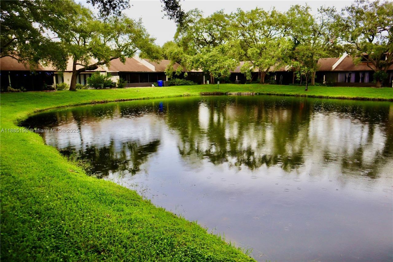 9624 NW 16th Ct, Pembroke Pines, FL 33024 Photo