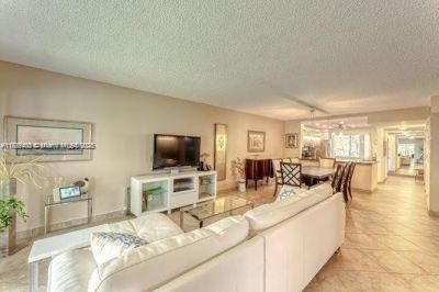 3772 Inverrary Blvd, Unit 201, Lauderhill, FL 33319 Photo