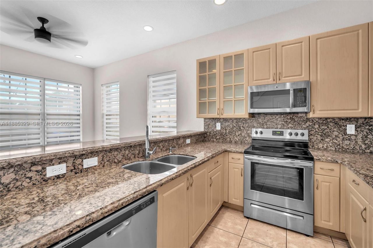 14634 SW 5th St, Unit 1-5, Pembroke Pines, FL 33027 Photo