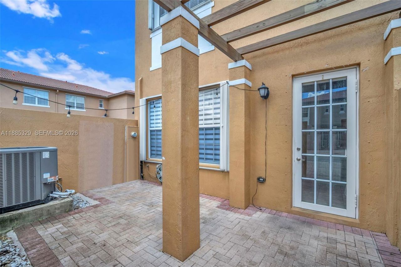 14634 SW 5th St, Unit 1-5, Pembroke Pines, FL 33027 Photo