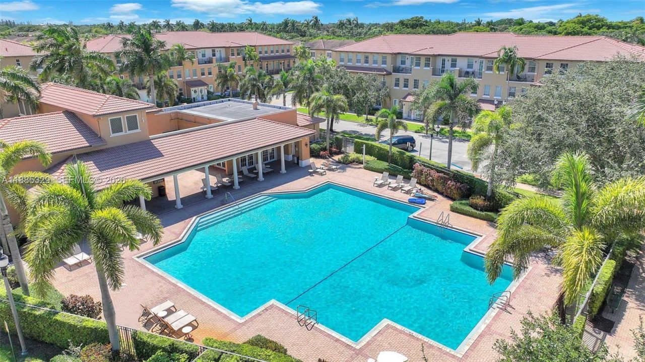 14634 SW 5th St, Unit 1-5, Pembroke Pines, FL 33027 Photo