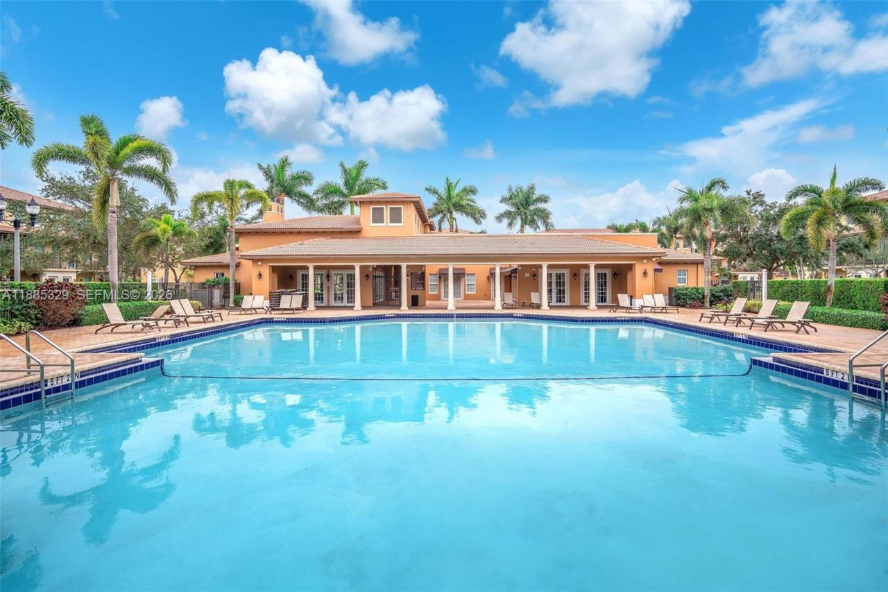 14634 SW 5th St, Unit 1-5, Pembroke Pines, FL 33027 Photo