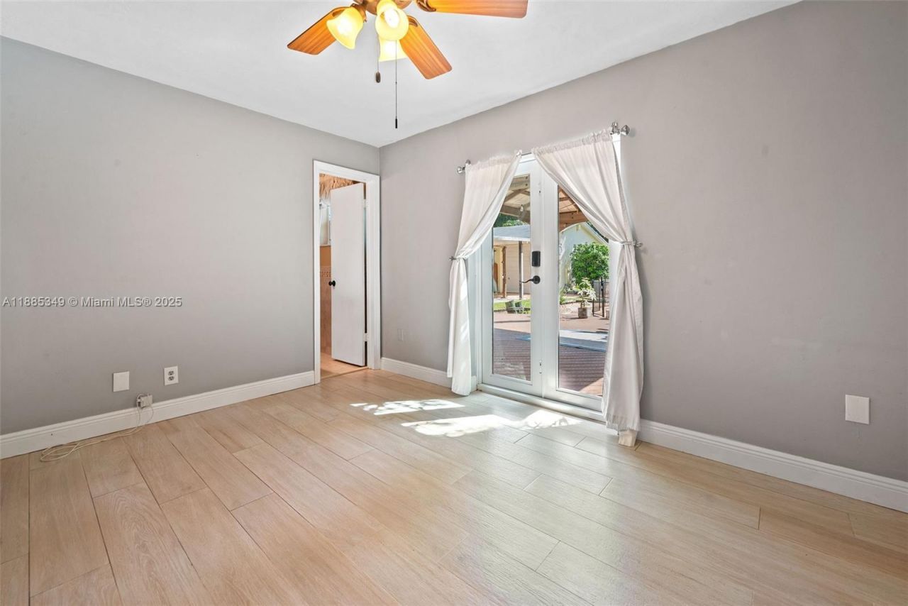 4920 SW 167th Ave, Southwest Ranches, FL 33331 Photo