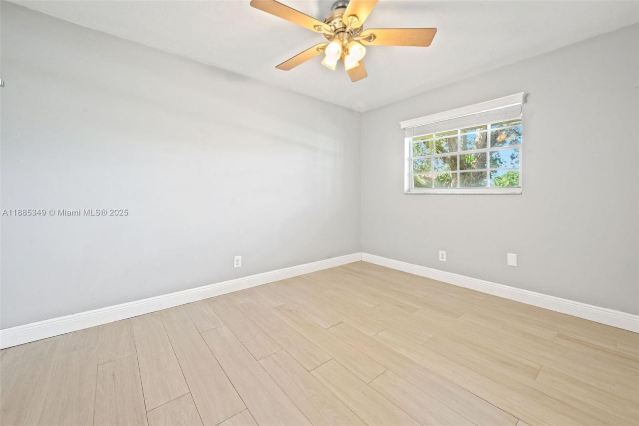 4920 SW 167th Ave, Southwest Ranches, FL 33331 Photo