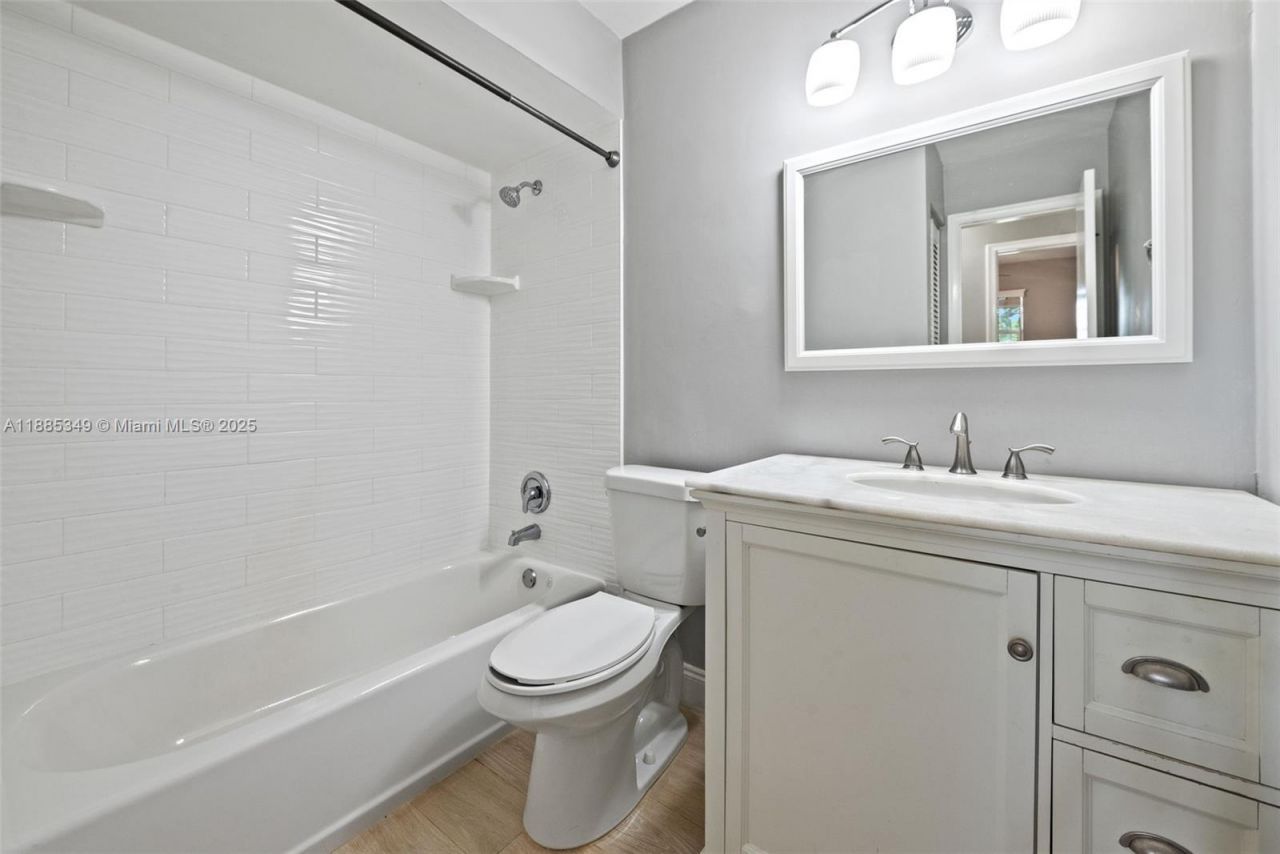 4920 SW 167th Ave, Southwest Ranches, FL 33331 Photo