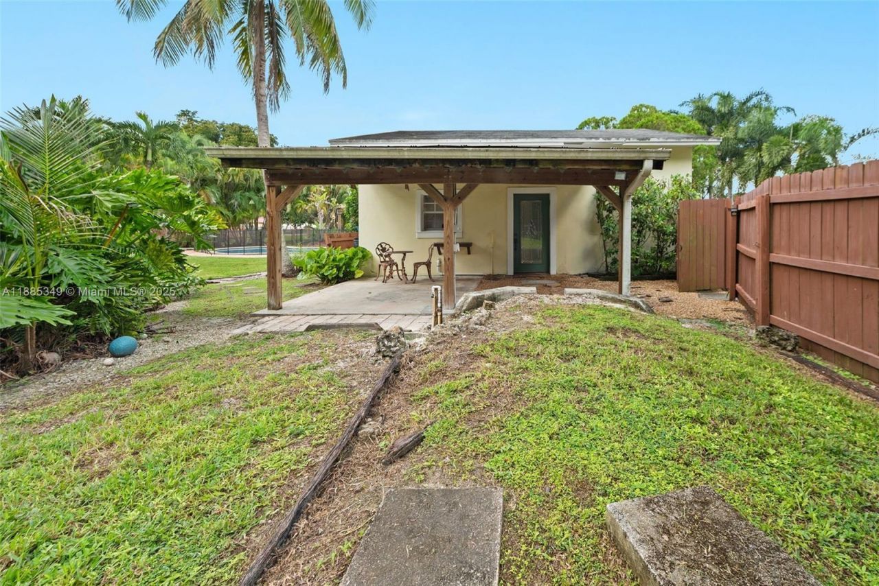 4920 SW 167th Ave, Southwest Ranches, FL 33331 Photo