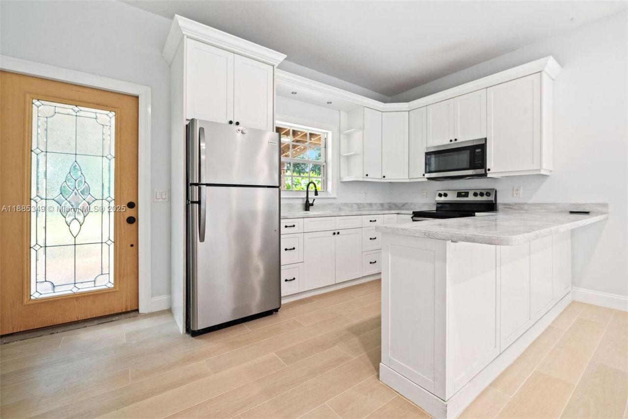 4920 SW 167th Ave, Southwest Ranches, FL 33331 Photo