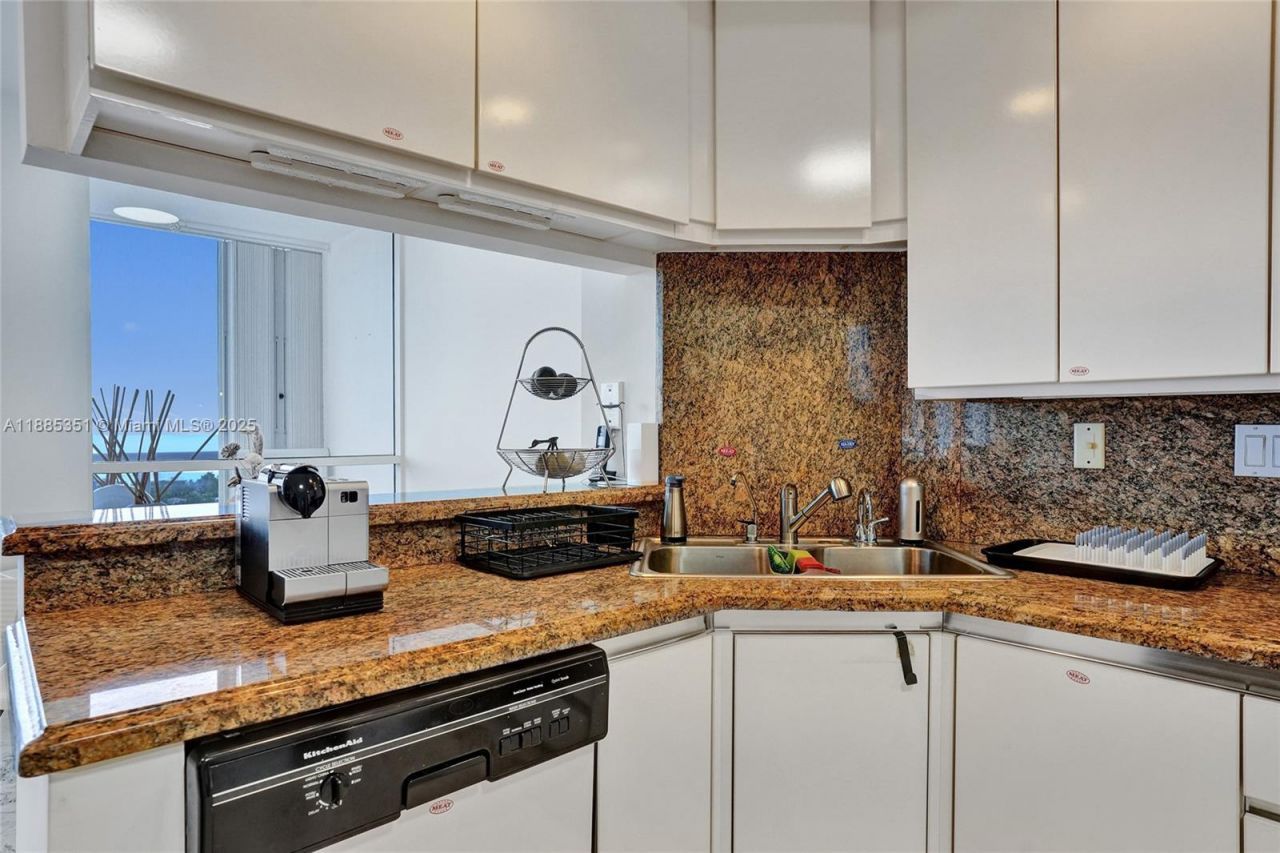 21150 Point Pl, Unit 1804, Aventura, FL 33180 Photo