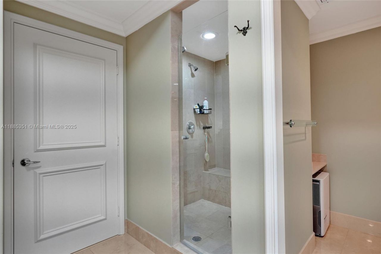 21150 Point Pl, Unit 1804, Aventura, FL 33180 Photo