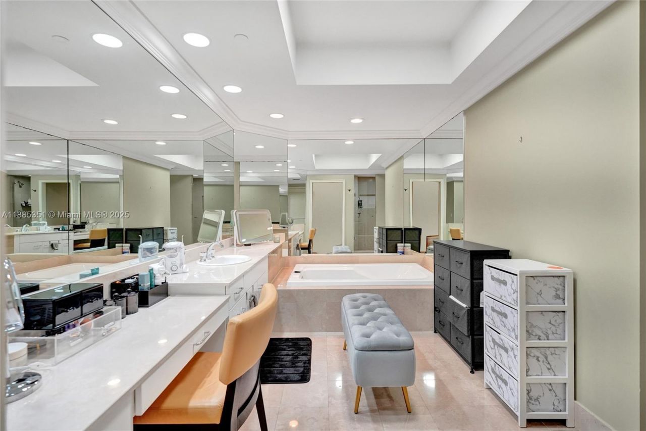 21150 Point Pl, Unit 1804, Aventura, FL 33180 Photo