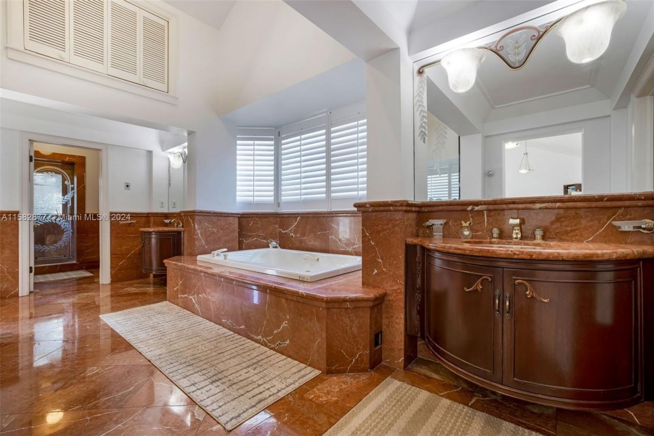 431 Costanera Rd, Coral Gables, FL 33143 Photo