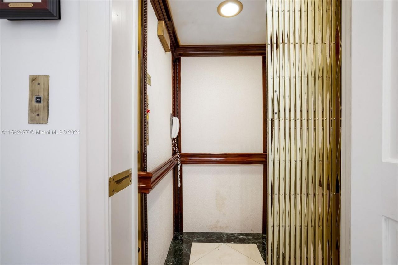 431 Costanera Rd, Coral Gables, FL 33143 Photo