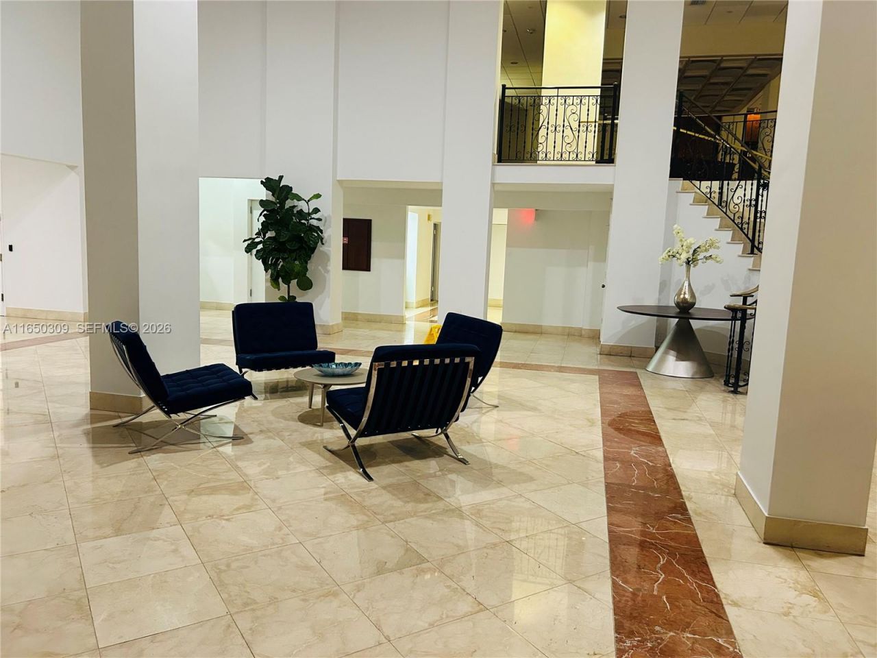 5825 Collins Ave, Unit 7F, Miami Beach, FL 33140 Photo