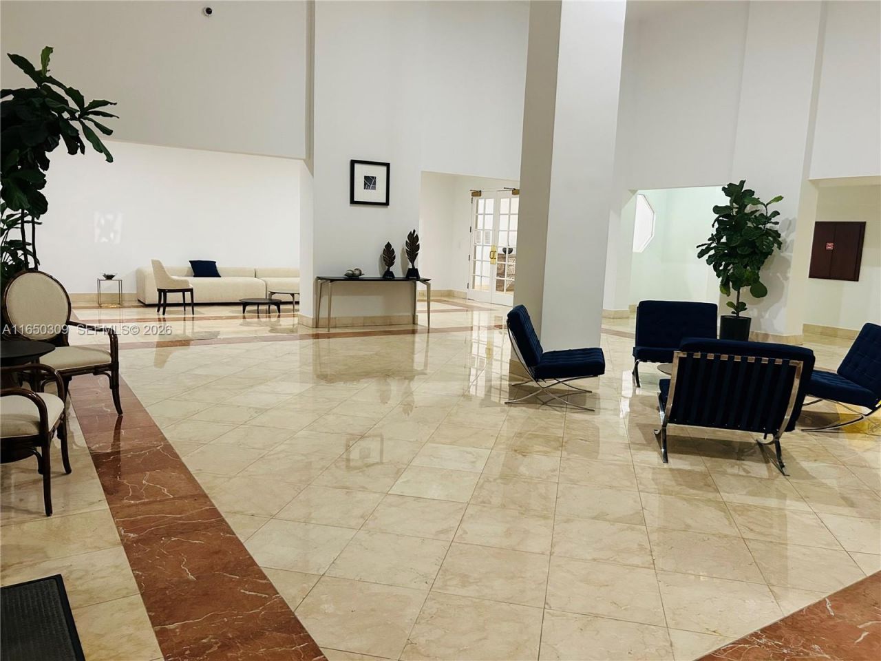 5825 Collins Ave, Unit 7F, Miami Beach, FL 33140 Photo