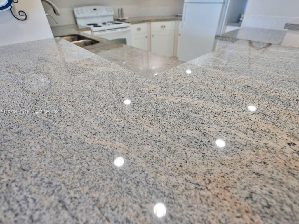 3725 S Ocean Dr, Unit 1216, Hollywood, FL 33019 Photo