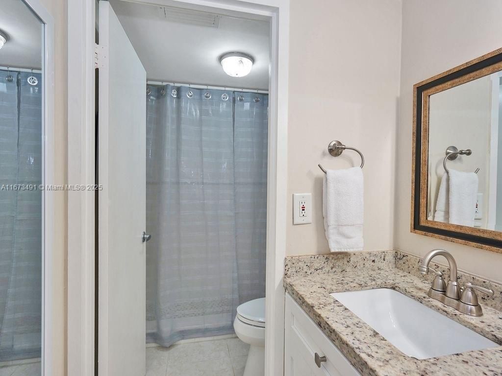 3725 S Ocean Dr, Unit 1216, Hollywood, FL 33019 Photo