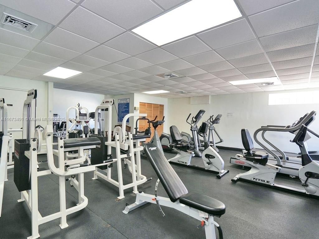 3725 S Ocean Dr, Unit 1216, Hollywood, FL 33019 Photo