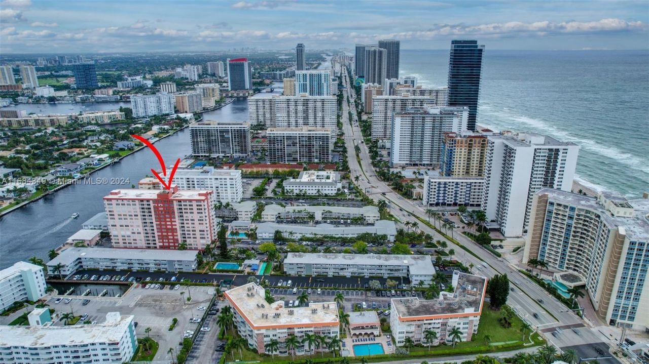 3161 S Ocean Dr, Unit 203, Hallandale Beach, FL 33009 Photo