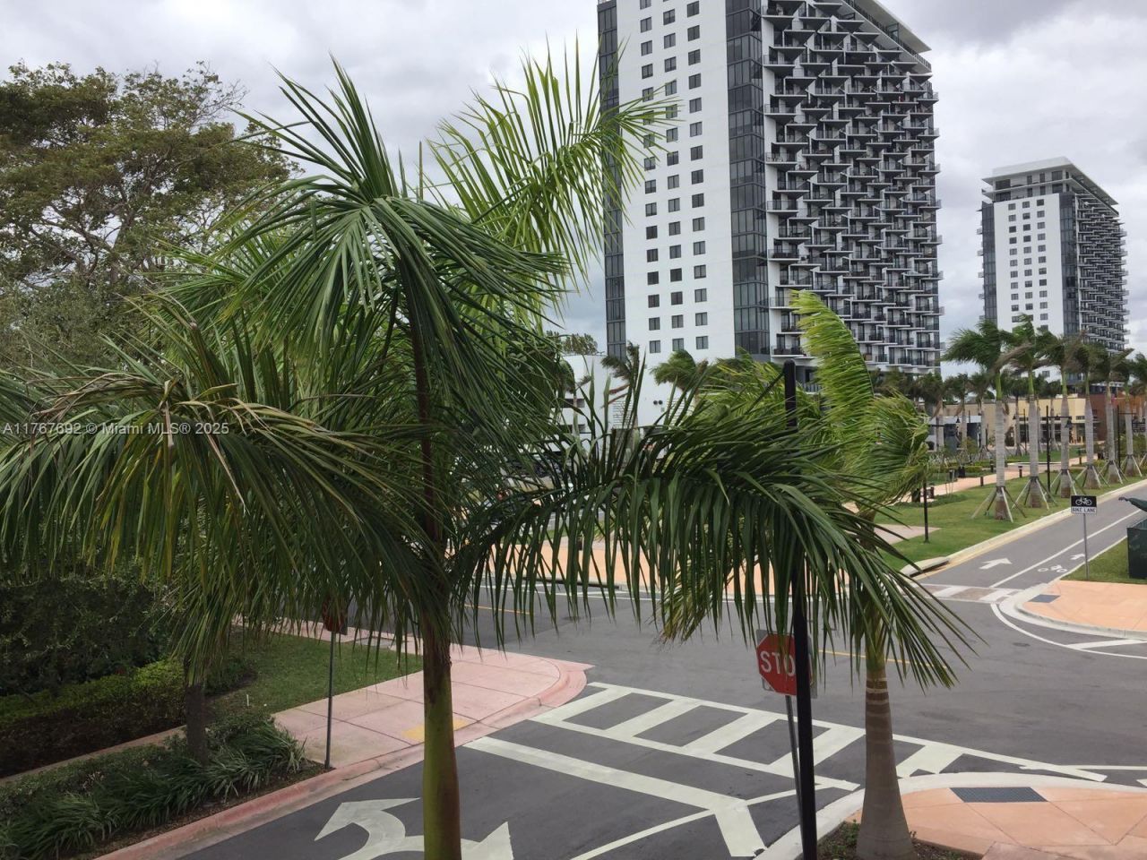 5189 NW 85th Ave, Unit 5189, Miami, FL 33166 Photo