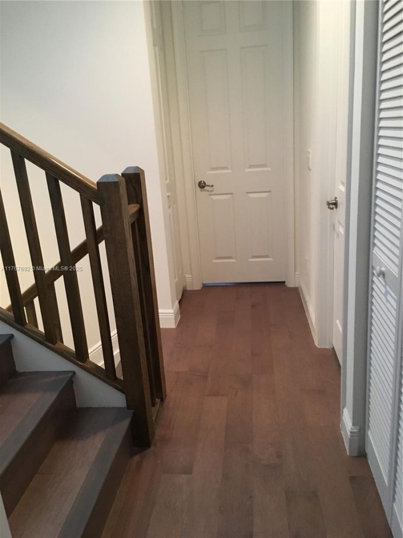 5189 NW 85th Ave, Unit 5189, Miami, FL 33166 Photo