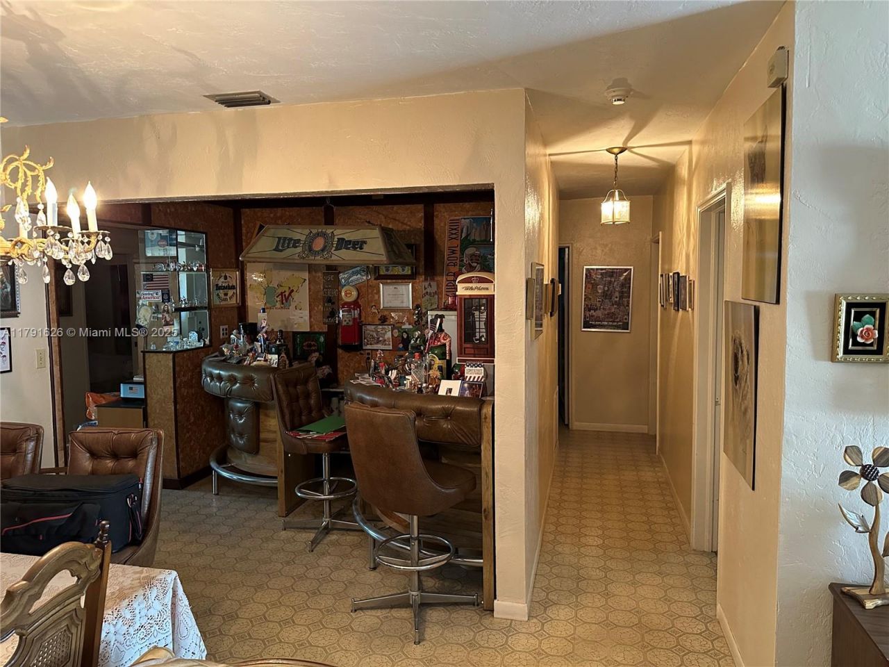 911 E 39th Pl, Hialeah, FL 33013 Photo