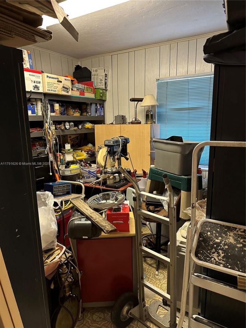 911 E 39th Pl, Hialeah, FL 33013 Photo