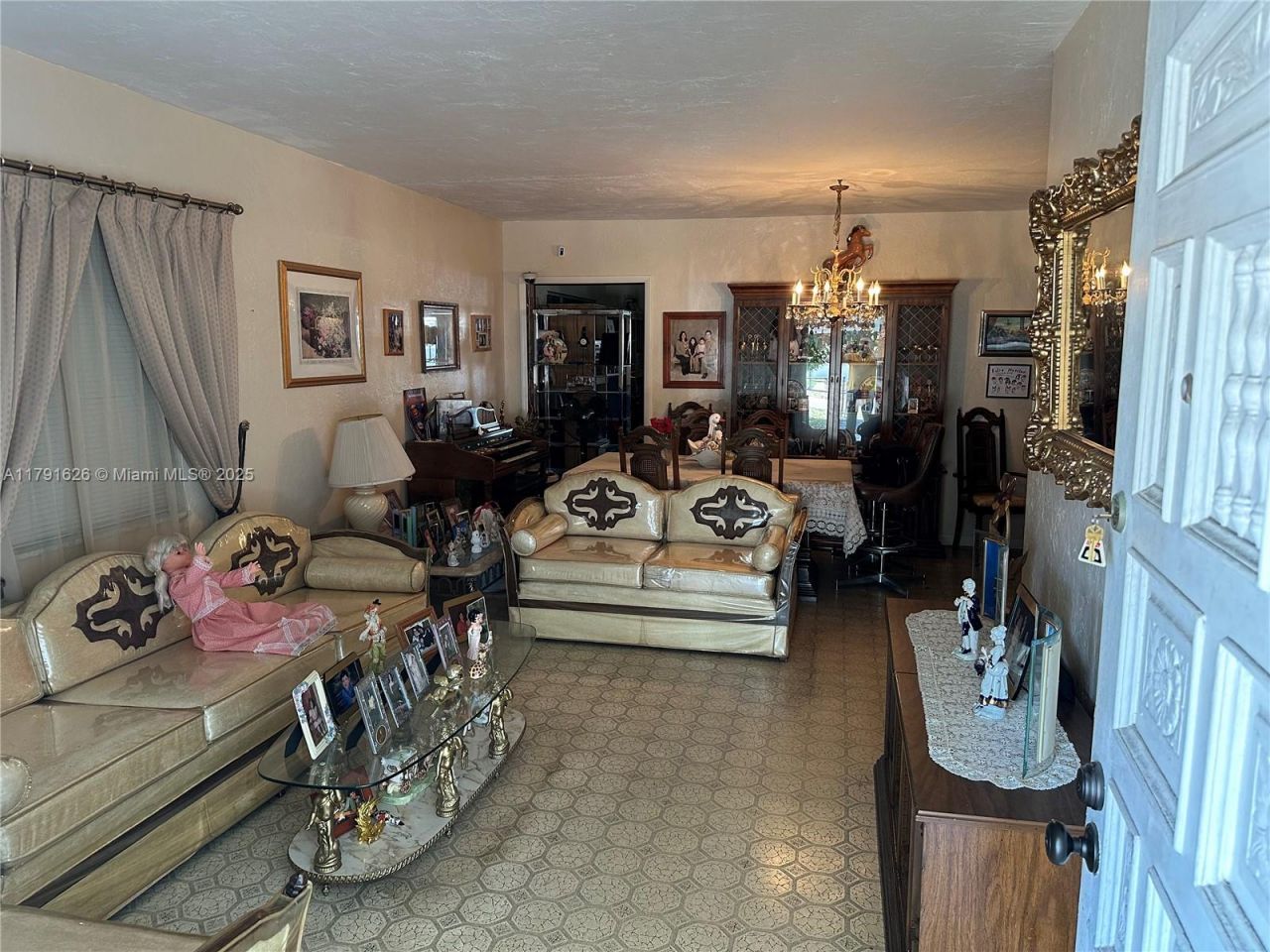 911 E 39th Pl, Hialeah, FL 33013 Photo