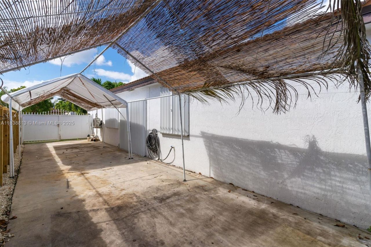 25237 SW 133rd Pl, Homestead, FL 33032 Photo