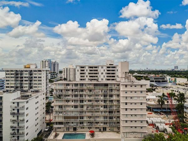 1300 Lincoln Rd, Unit B402, Miami Beach, FL 33139