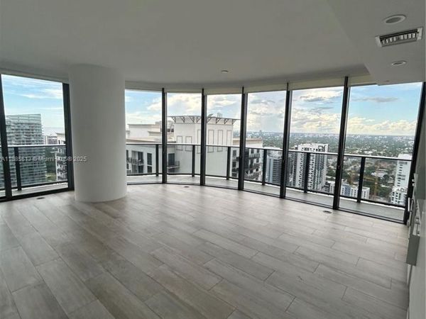 55 SW 9th St, Unit 3506, Miami, FL 33130