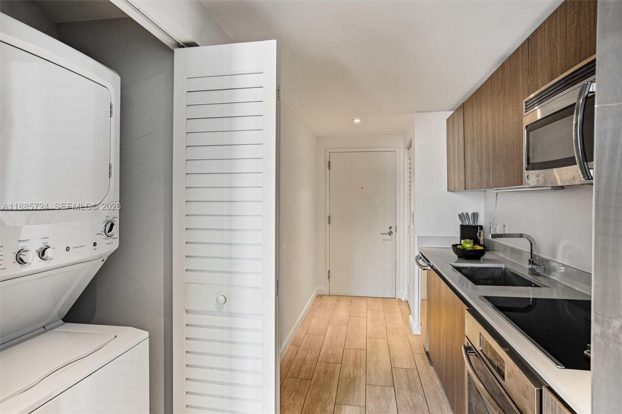 1600 SW 1st Ave, Unit 704, Miami, FL 33129 Photo