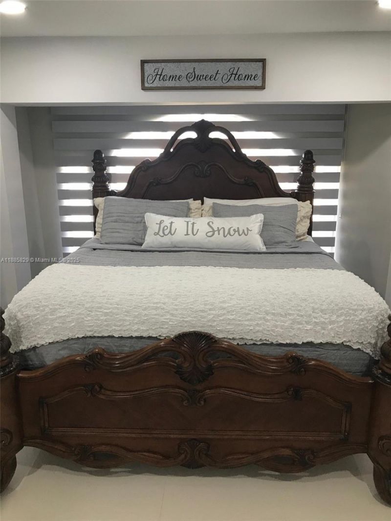 3880 NW 179th St, Miami Gardens, FL 33055 Photo