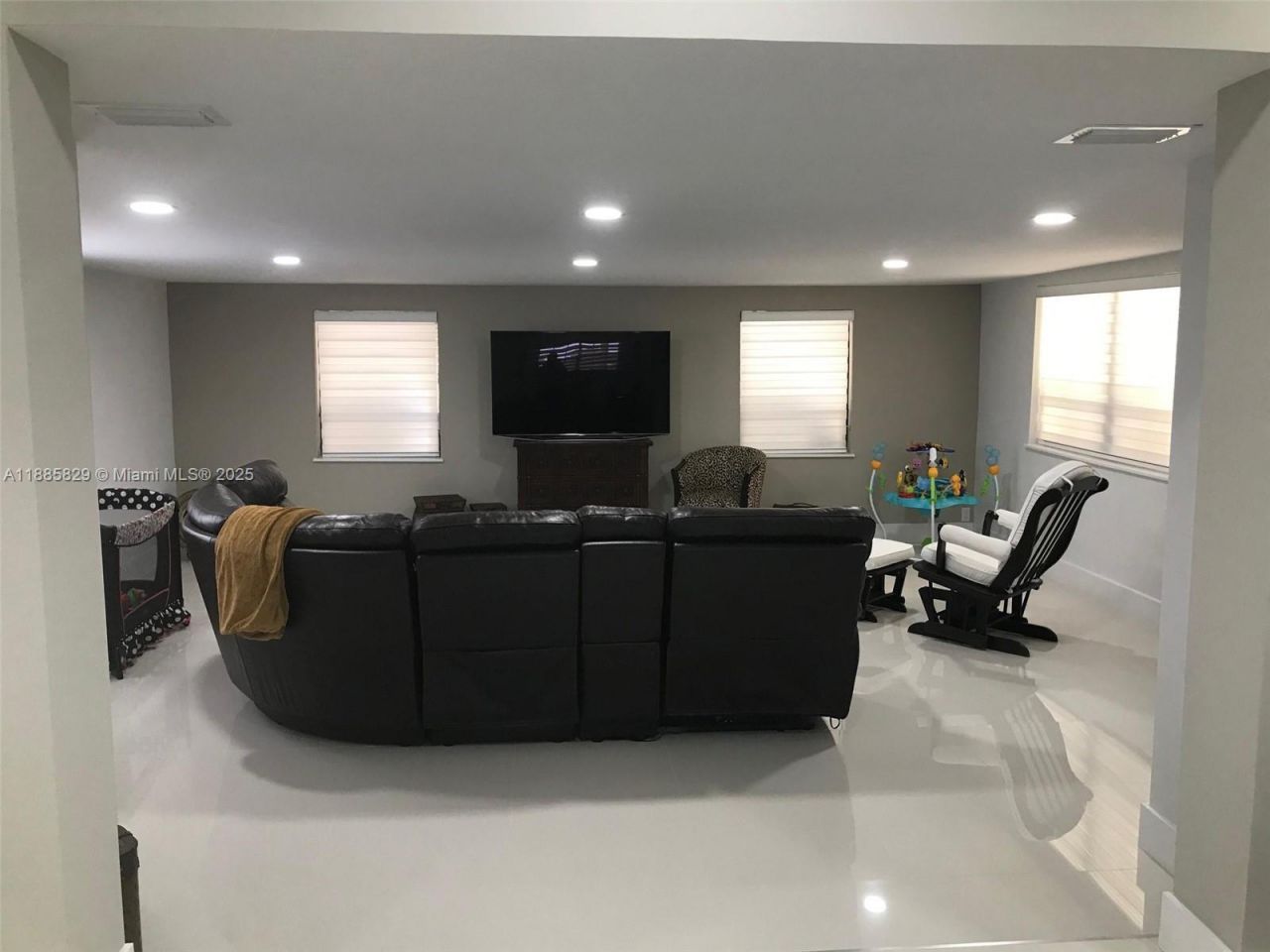 3880 NW 179th St, Miami Gardens, FL 33055 Photo