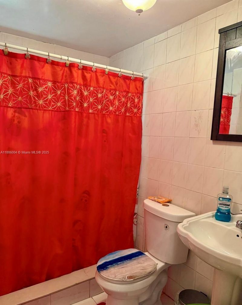 19611 NW 47th Ave, Miami Gardens, FL 33055 Photo